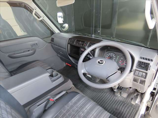 ボンゴバン1.8 DX 低床