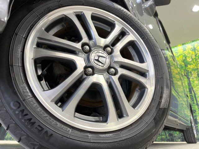 �y����14�C���`�A���~�z�C�[���z�O�ςɃ}�b�`���������A���~�z�C�[���𑕒����Ă���܂��B�e��ЊO�A���~�z�C�[����A�X�^�b�h���X�^�C�����戵�����Ă���܂��B���񂲑��k����������