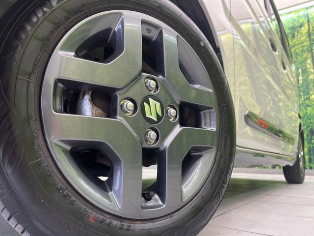 �y����14�C���`�A���~�z�C�[���z�O�ςɃ}�b�`���������A���~�z�C�[���𑕒����Ă���܂��B�e��ЊO�A���~�z�C�[����A�X�^�b�h���X�^�C�����戵�����Ă���܂��B���񂲑��k����������