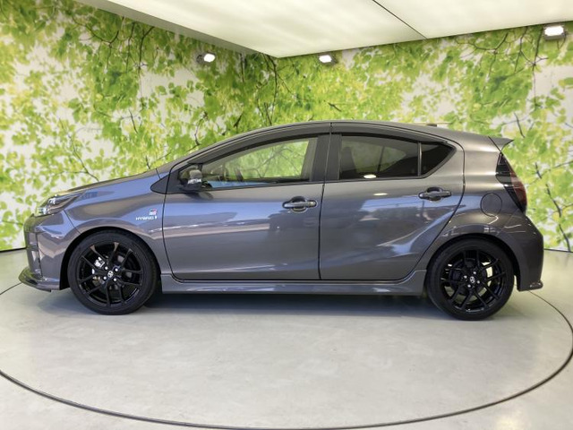 アクア1.5 G GRスポーツ・17インチパッケージ