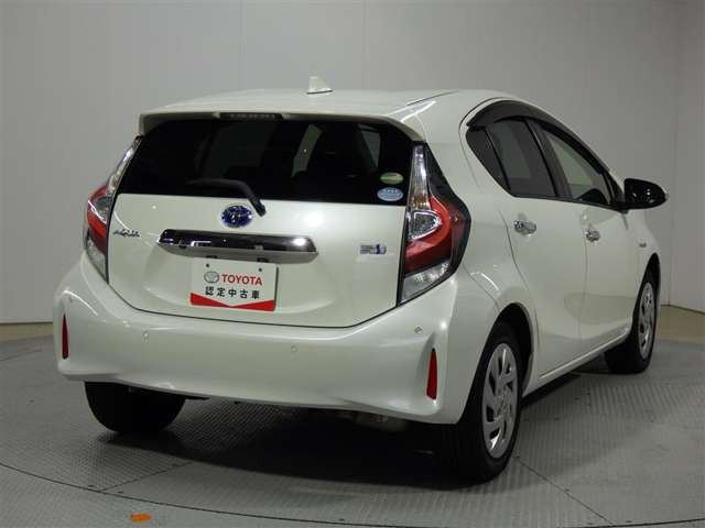 アクア1.5 S スタイルブラック