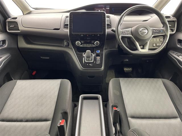 セレナ1.2 e-POWER ハイウェイスターV