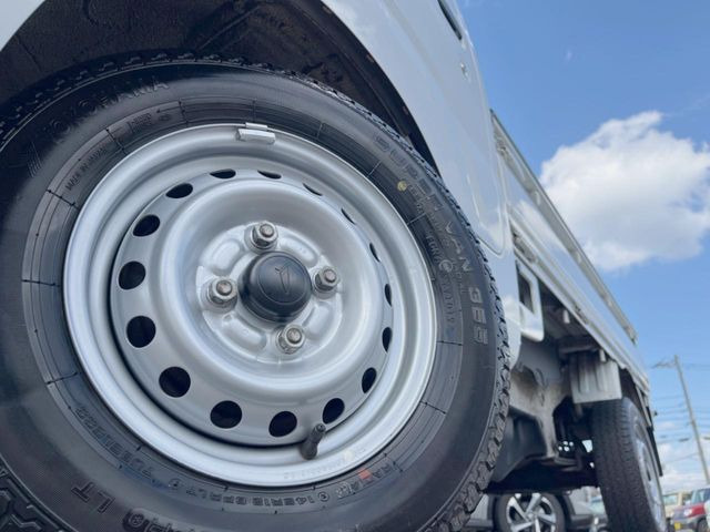 �y�����X�`�[���z�C�[���z�l�N�X�e�[�W�ł́w�ЊO�A���~�z�C�[���x���D�]������!�L���u�����h���炨�l�ł��ȃA���~�܂ŕ��L������Ēv���܂���X�^�b�h���X�^�C������舵���Ă���܂��̂ł��C��������!