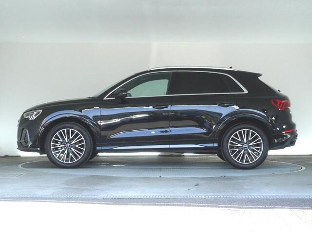 Q335 TFSI アドバンスド