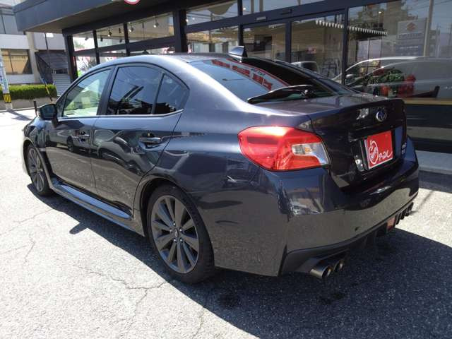 WRXS4 2.0 GT アイサイト 4WD