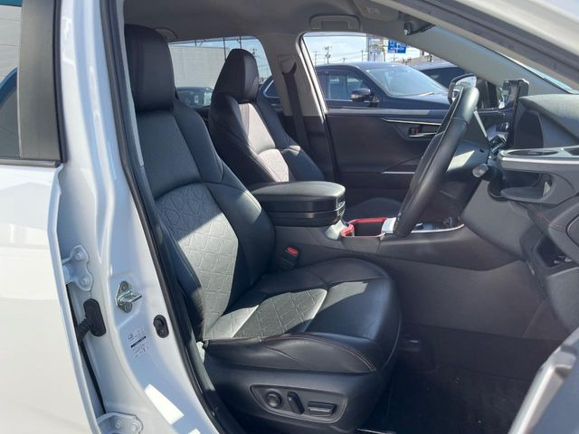 �y���烌�U�[�V�[�g�z����̂ӂ���肪�e�ՂŃ����e�i���X�����ȒP�ȁA�@�\���ɗD��鍇����v���̗p�����㎿�ȃV�[�g�ł��B����S�n���悭�A���������ӂ��S�n�ǂ��ԓ���Ԃ����o���Ă���܂��B