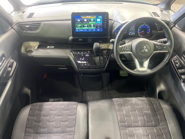 デリカミニT プレミアム