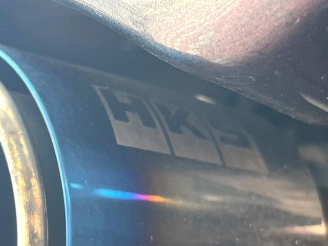 【柿本マフラー】純正にはない個性あふれる「後ろ姿」を演出する社外マフラー付き!ビジュアル・サウンド共にこだわりの一台に仕上がっております♪