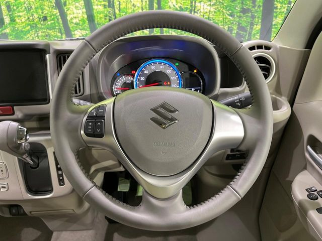 �y�����v�����X�e�A�����O�z�㎿�Ȋv���g�p���邱�ƂŁA��ɂ����������݂ƂĂ��^�]���₷���n���h���ł���