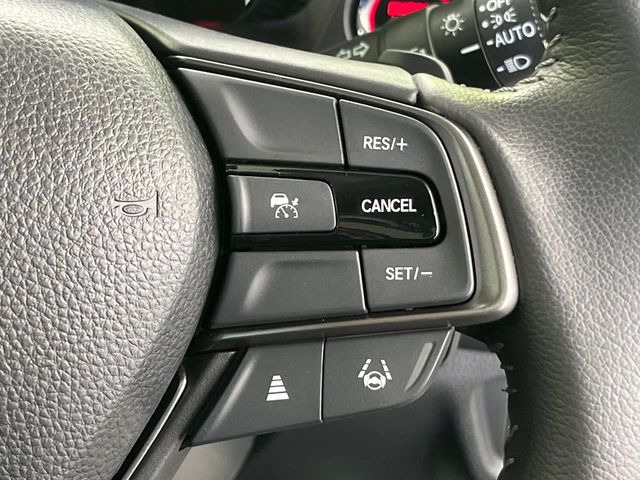 �y�A�_�v�e�B�u�N���[�Y�R���g���[���z�������H�ł̒��������s���y��!!�����ő��x��ۂN���[�Y�R���g���[�����A�Փˌy���V�X�e���ƘA�g���A�O���̎ԗ������m���ĎԊԂ�ۂ悤�ɑ��x���߂��Ă���܂�!!