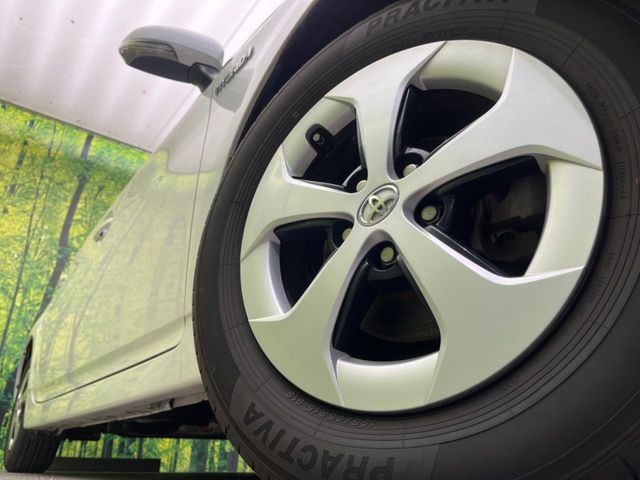 �y����15�C���`�A���~�z�C�[���z�O�ςɃ}�b�`���������A���~�z�C�[���𑕒����Ă���܂��B�e��ЊO�A���~�z�C�[����A�X�^�b�h���X�^�C�����戵�����Ă���܂��B���񂲑��k����������