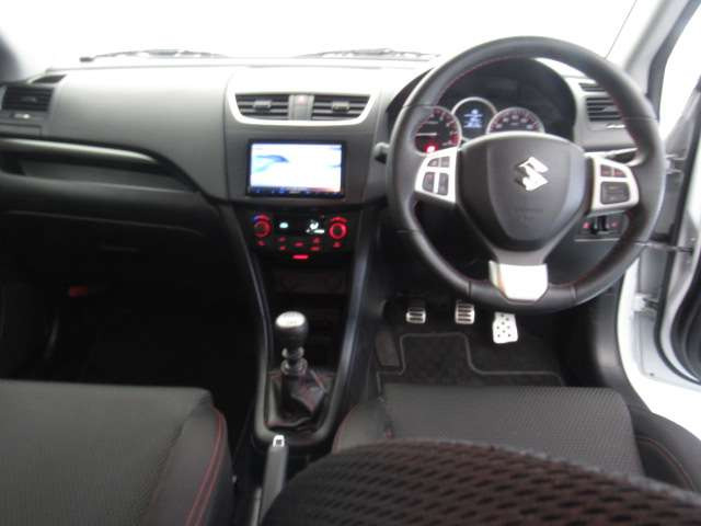 スイフト1.6 スポーツ