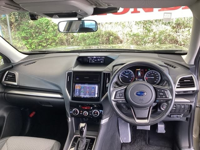 フォレスター2.0 ツーリング 4WD