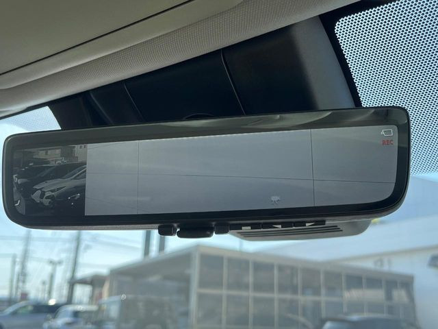 �y�f�W�^���C���i�[�~���[�z��Ȃ̑傫�ȉו��⓯��҂Ō�����m�F���Â炢���ł����S!�J�������B�e�����ԗ�����̉f�������[���~���[���ɕ\���B�N���A�Ȏ��E�ŏ󋵂̊m�F���\�ł�!