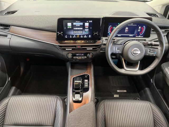 ノートオーラ1.2 G レザーエディション