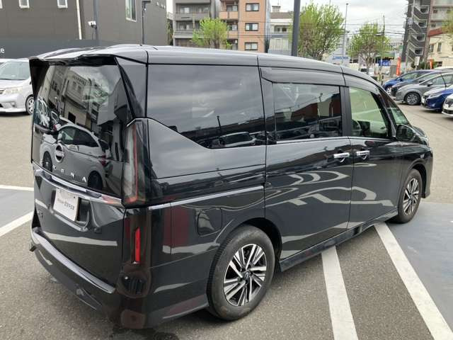 セレナ2.0 ハイウェイスターV