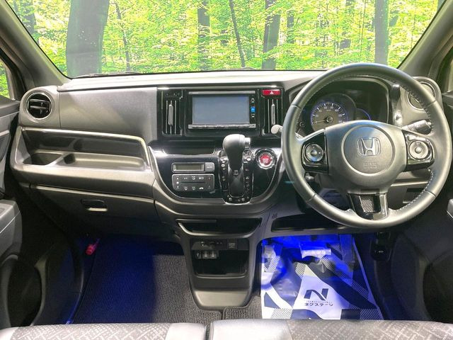 N-WGNカスタムG Lパッケージ