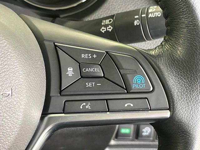 エクストレイル2.0 20Xi
