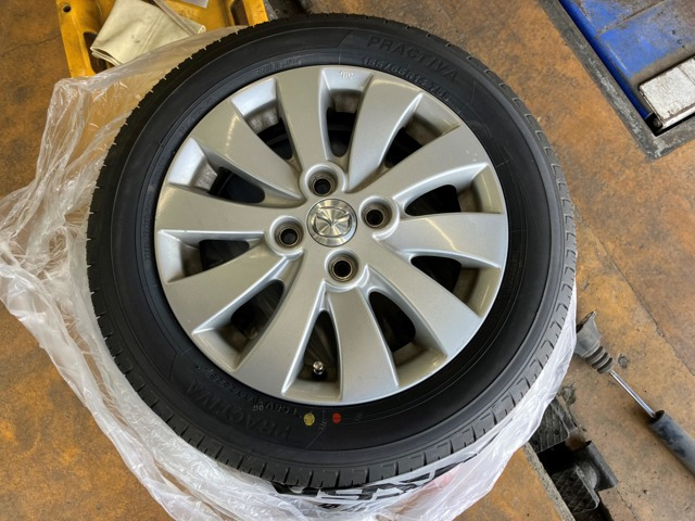 フレアワゴンカスタムスタイル XS 4WD