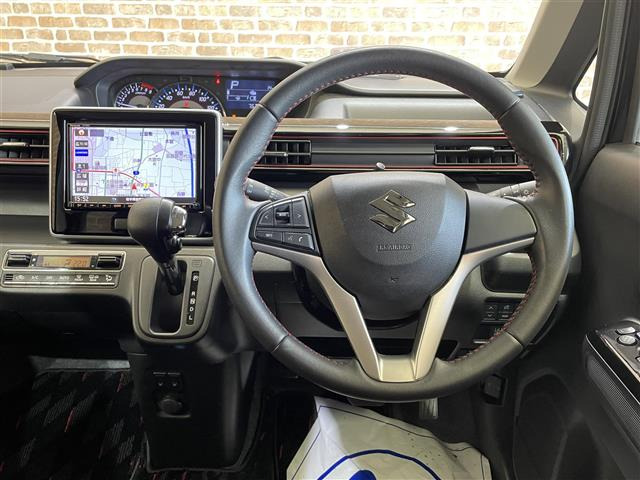 ワゴンRスティングレーハイブリッド(HYBRID) X 4WD