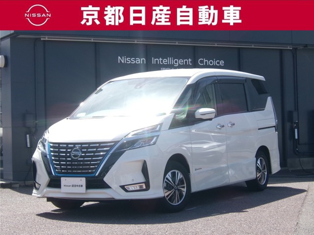 セレナ1.2 e-POWER ハイウェイスターV