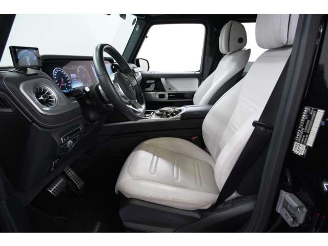 GクラスG400d AMG ライン 4WD