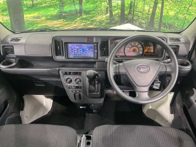 �O���[�v���݌ɐ���30,000��!!�S���̌n��X���烁�[�J�[�E�Ԏ��킸���Љ�o����̂ŁA���Ȃ��Ƀs�b�^���̂��Ԃ�������͂��ł���܂��͂��₢���킹��������