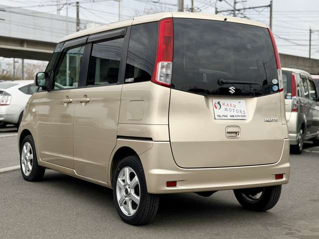 ���������ԑ����W�����ł�!���̋@��ɐ��񂲗��X������!