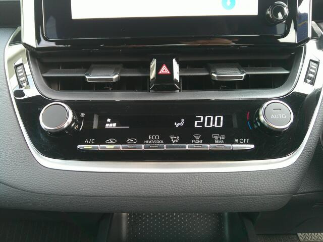 �I�[�g�G�A�R���Ŏ����D�݂̎�����f�����ݒ�o���܂��B���K�Ȏ����ŁA���K�ȉ^�]�����y���݉�������