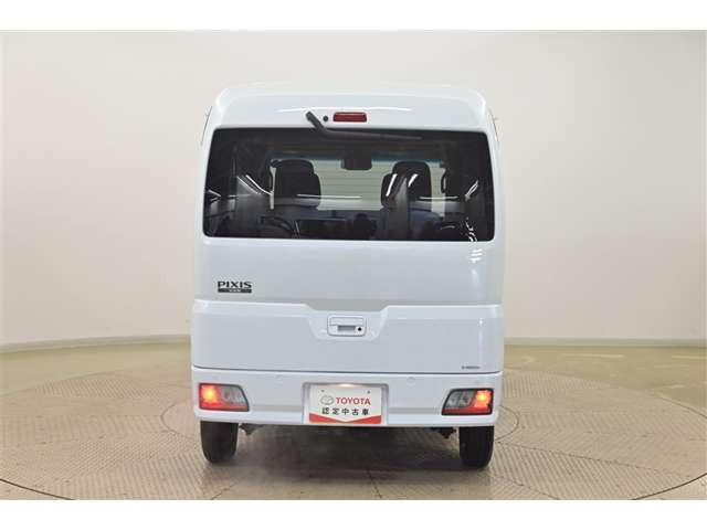 ピクシスバンクルーズ 4WD