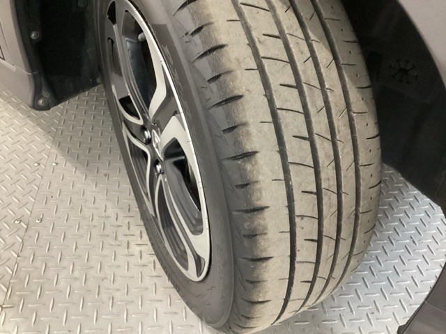 ヴェゼル1.5 ハイブリッド Z ホンダセンシング