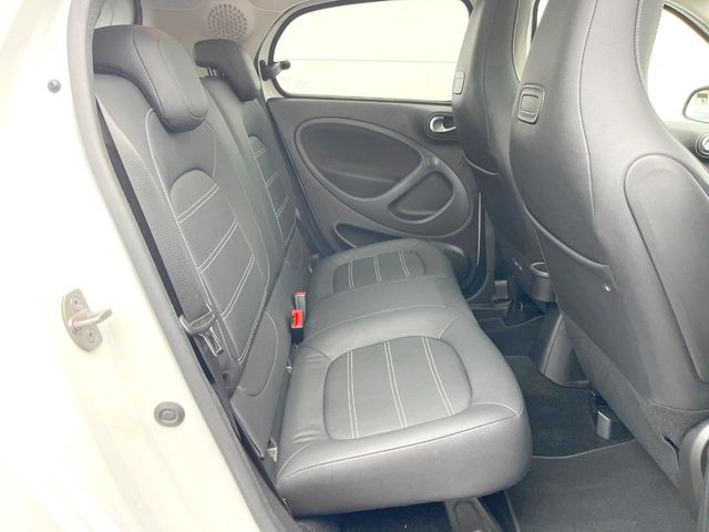 ���㕔���Ȃ��C�ɂȂ�悤�ȃL�Y�E�����ւ��蓙�A�傫�ȃ_���[�W�͂Ȃ��A�ǍD�ȏ�Ԃł��B