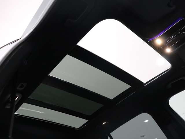 GLC220d 4マチック (ISG) AMGラインパッケージ  4WD