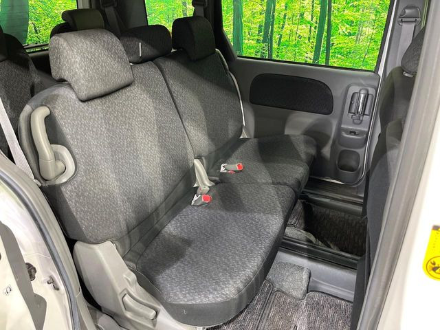 �L�X�Ƃ���2��ڃV�[�g�͋��Z���������A���S�n�����K!�F�B��Ƒ��Ƃ̂��o�����ɂ҂�����ł��B�x�r�[�V�[�g��`���C���h�V�[�g�g�p�������K�ɂ��߂�������������\���ȋ�Ԃ��m�ۂ��Ă��܂��B