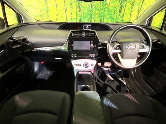 プリウス1.8 S セーフティ プラス