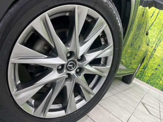 �y����19�C���`�A���~�z�C�[���z�O�ςɃ}�b�`���������A���~�z�C�[���𑕒����Ă���܂��B�e��ЊO�A���~�z�C�[����A�X�^�b�h���X�^�C�����戵�����Ă���܂��B���񂲑��k����������