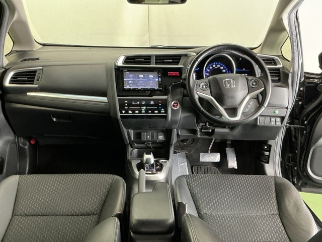 フィット1.5 ハイブリッド Lパッケージ