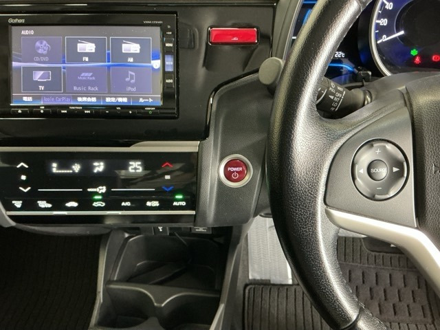 フィット1.5 ハイブリッド Lパッケージ