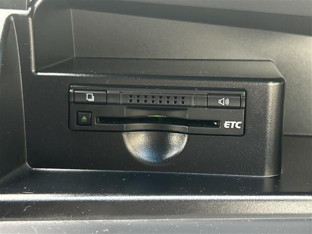 エスティマ2.4 アエラス プレミアム エディション