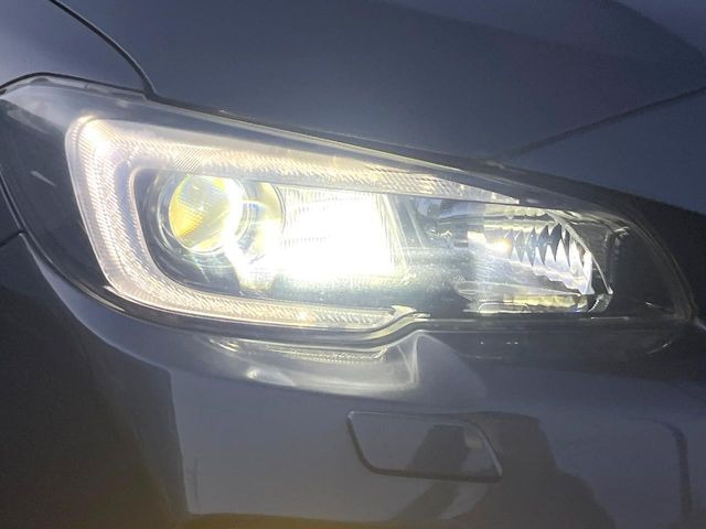 �yLED�w�b�h���C�g�z���V����ԑ��s�����ǍD�Ȏ��E���m�ۂ����S���ĉ^�]�ł��鍂�P�xLED�w�b�h���C�g�𑕔�!�_�����x�������A����d�͂��}�����Ă��܂��B