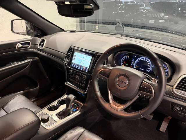 グランドチェロキーリミテッド 4WD