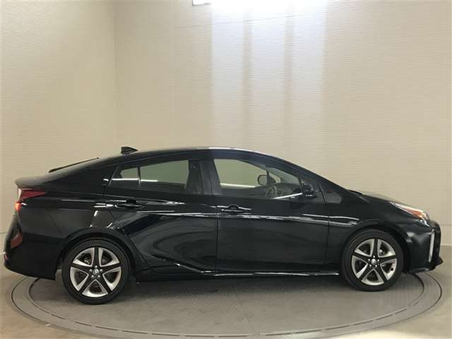 プリウス1.8 S ツーリングセレクション