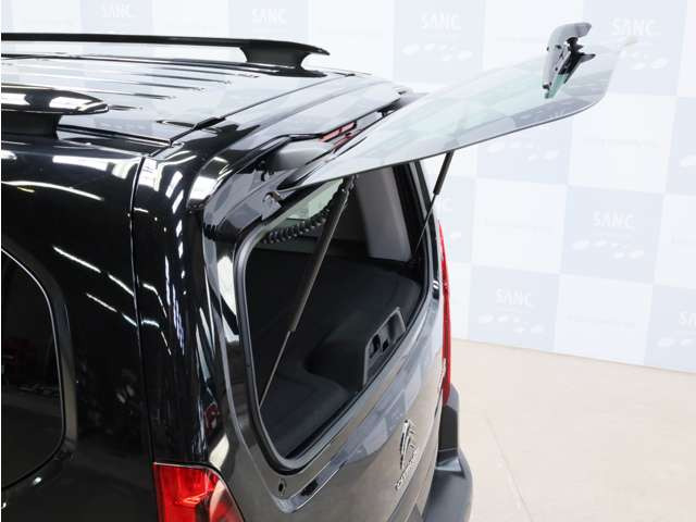 ベルランゴエディション ノアール ディーゼル