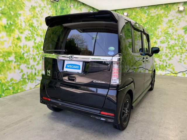 N-WGNカスタムG SS ブラックスタイルパッケージ