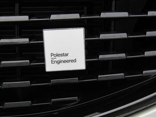 XC60T8 ポールスター エンジニアード 4WD