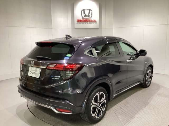 ヴェゼル1.5 ハイブリッド Z ホンダセンシング 4WD