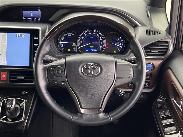 エスクァイアハイブリッド1.8 Gi プレミアムパッケージ