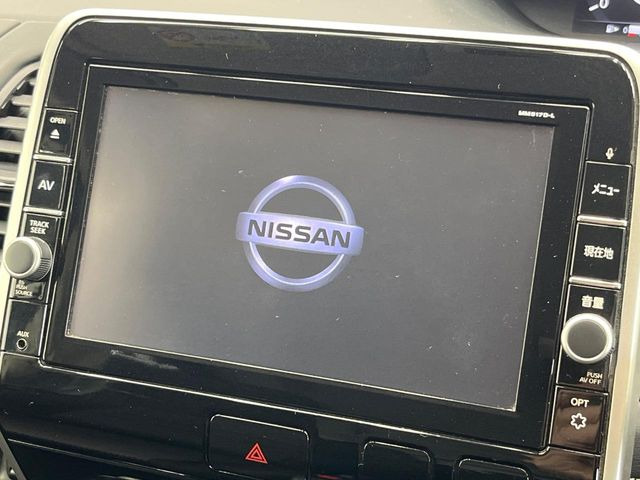 セレナ2.0 ハイウェイスター Vセレクション