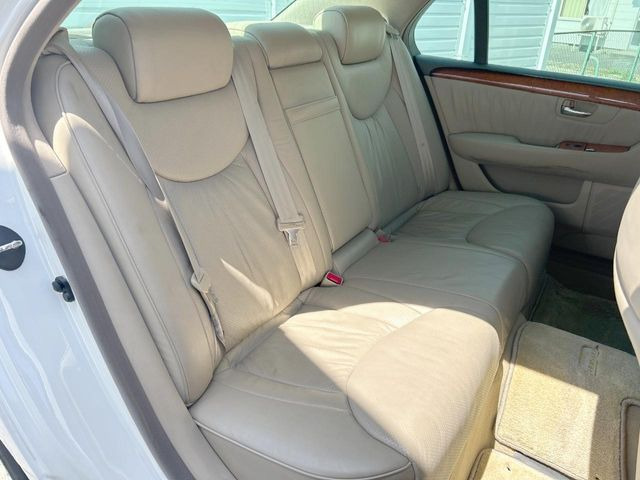 �L�X�Ƃ���2��ڃV�[�g�͋��Z���������A���S�n�����K!�F�B��Ƒ��Ƃ̂��o�����ɂ҂�����ł��B�x�r�[�V�[�g��`���C���h�V�[�g�g�p�������K�ɂ��߂�������������\���ȋ�Ԃ��m�ۂ��Ă��܂��B