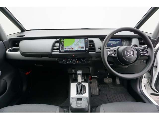 フィット1.5 ベーシック 4WD